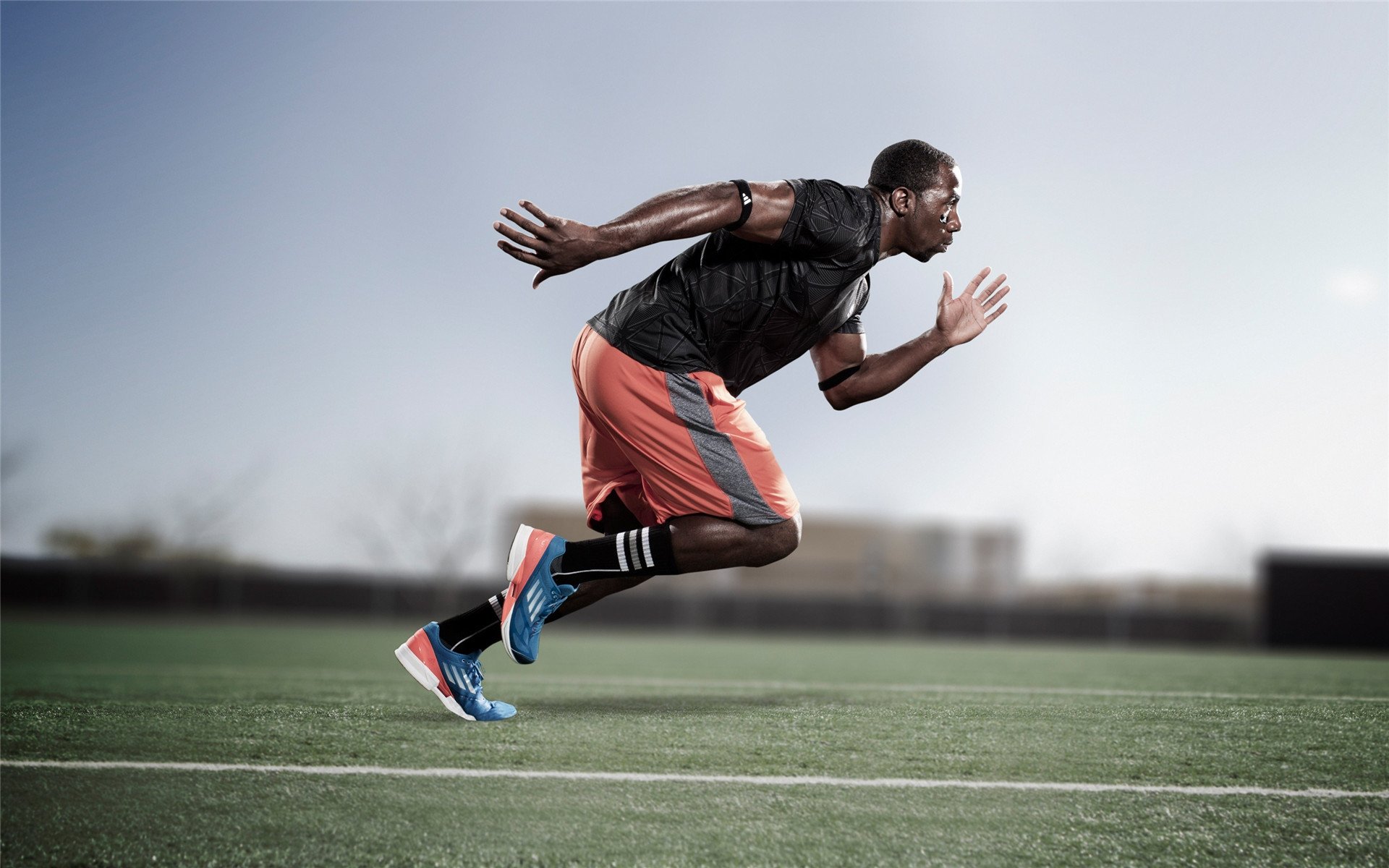 世界杯转播权收入再创新高 全球版权竞购竞争激烈